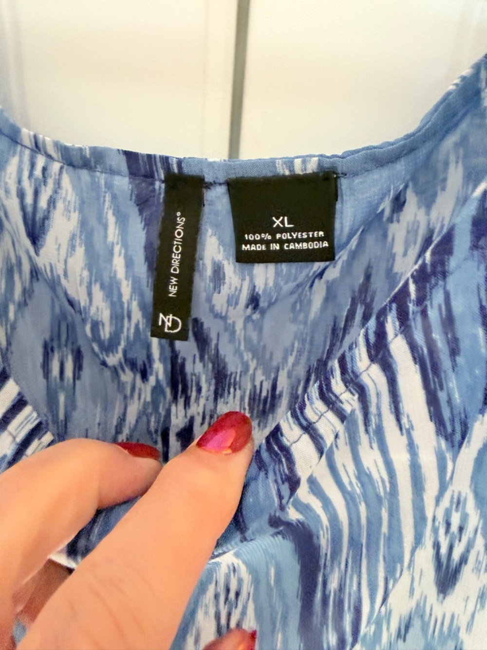 Women’s Blue Patterned Cold-Shoulder Blouse - Picture 3 of 4